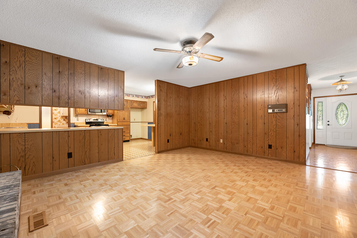 7412 Wickam Road Knoxville, TN 37931 - Photo 4 of 38 DSC_7561