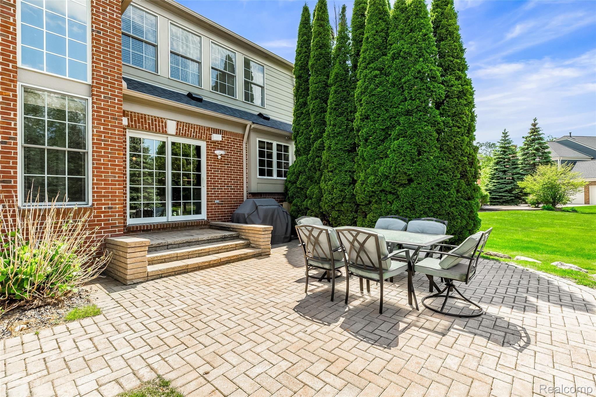 48340 Antique Road Canton, MI 48187 - Photo 10 of 71 9.Patio