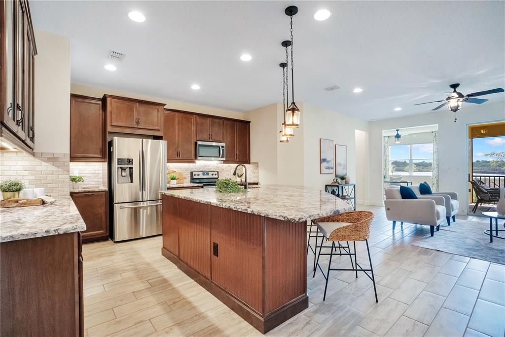 9009 Palm Key Avenue Oldsmar, FL 34677 - Photo 7 of 58