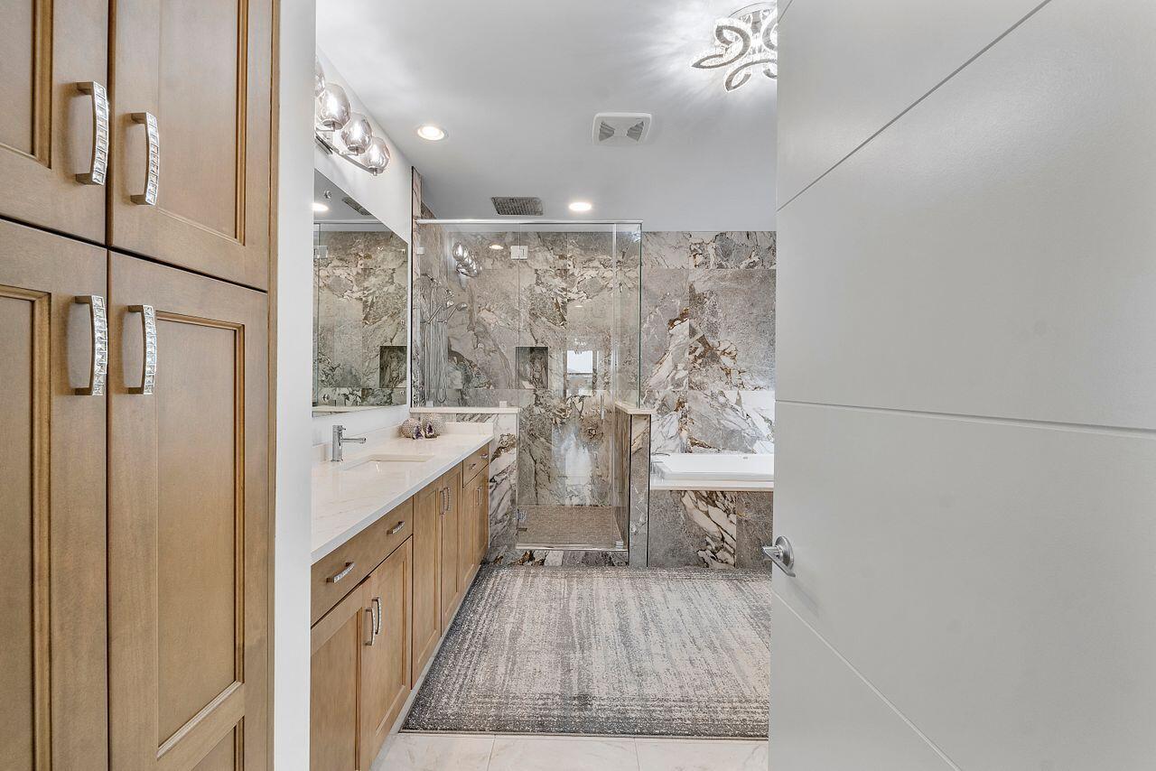 17057 Watersprite Lakes Road Boca Raton, FL 33496 - Photo 41 of 86 17057_Watersprite_Lakes_Rd_064
