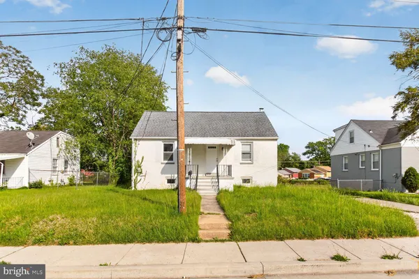 $2,250 | 3303 Fairview Road, Gwynn Oak, MD 21207