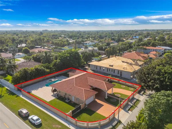 $1,290,000 | 12700 Southwest 188th Street, Miami, FL 33177