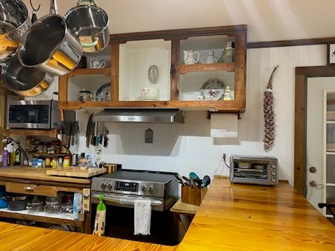 $335,000 | 297 Sherwood Drive, Rockport, TX 78382