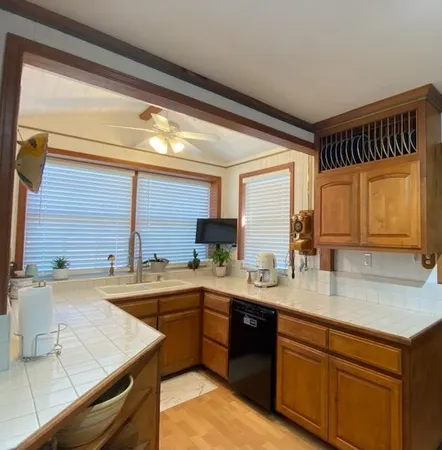 $335,000 | 297 Sherwood Drive, Rockport, TX 78382