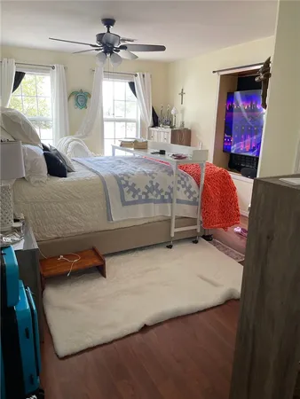 $335,000 | 297 Sherwood Drive, Rockport, TX 78382
