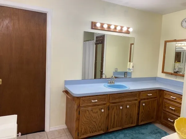 $335,000 | 297 Sherwood Drive, Rockport, TX 78382