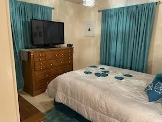 $335,000 | 297 Sherwood Drive, Rockport, TX 78382