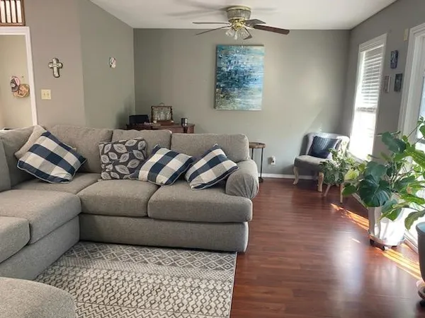 $335,000 | 297 Sherwood Drive, Rockport, TX 78382
