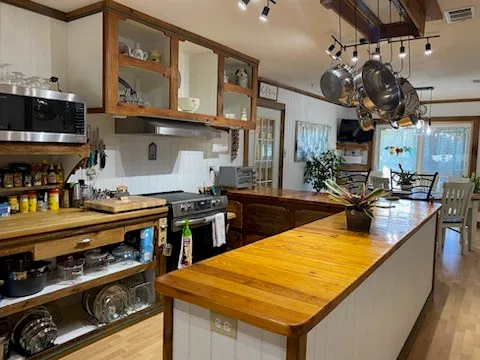 $335,000 | 297 Sherwood Drive, Rockport, TX 78382