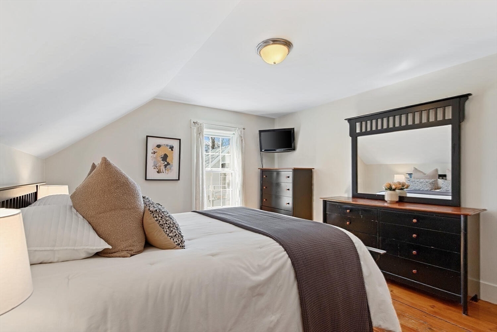 20 Prospect Street Reading, MA 01867 - Photo 16 of 25