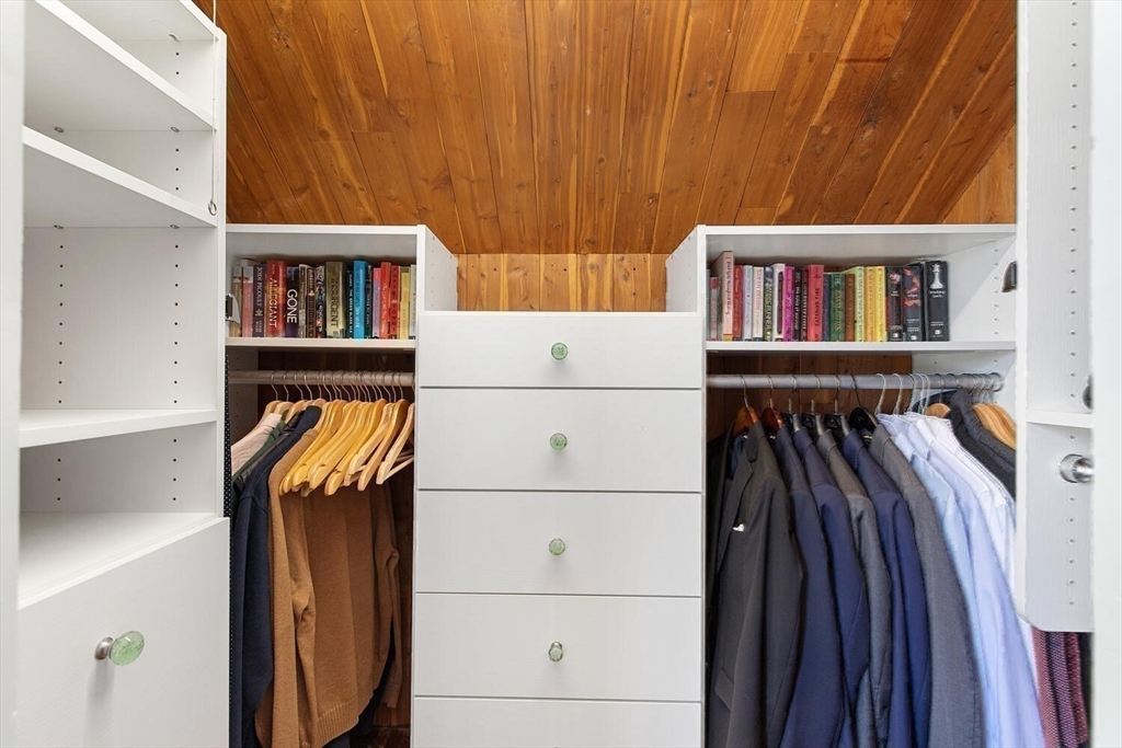 20 Prospect Street Reading, MA 01867 - Photo 19 of 25