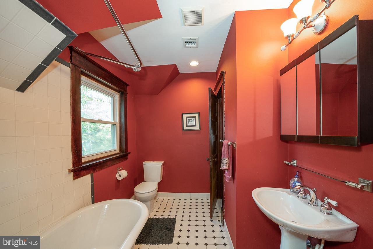 590 Old Eagle School Road Wayne, PA 19087 - Photo 35 of 57