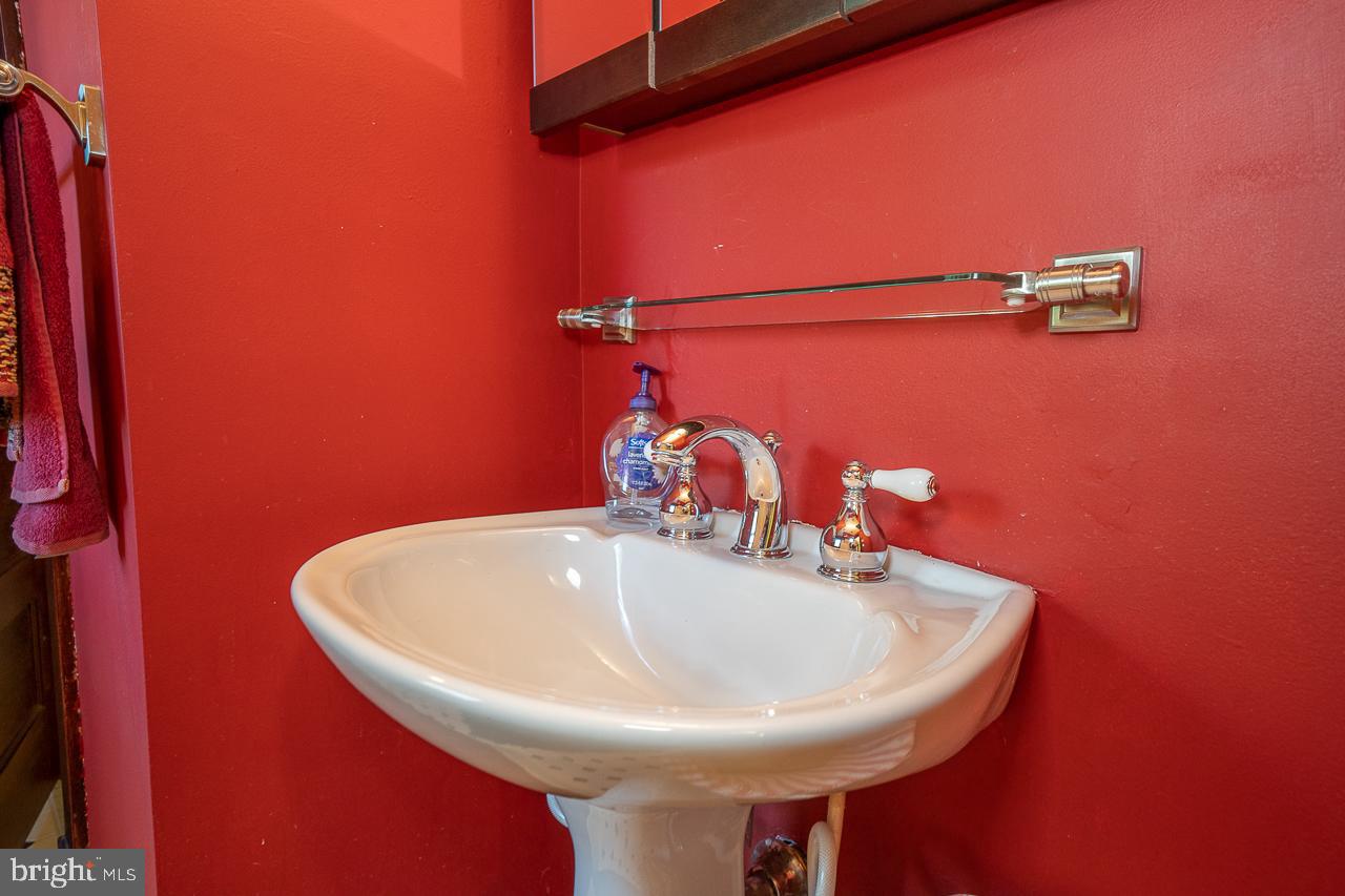 590 Old Eagle School Road Wayne, PA 19087 - Photo 37 of 57