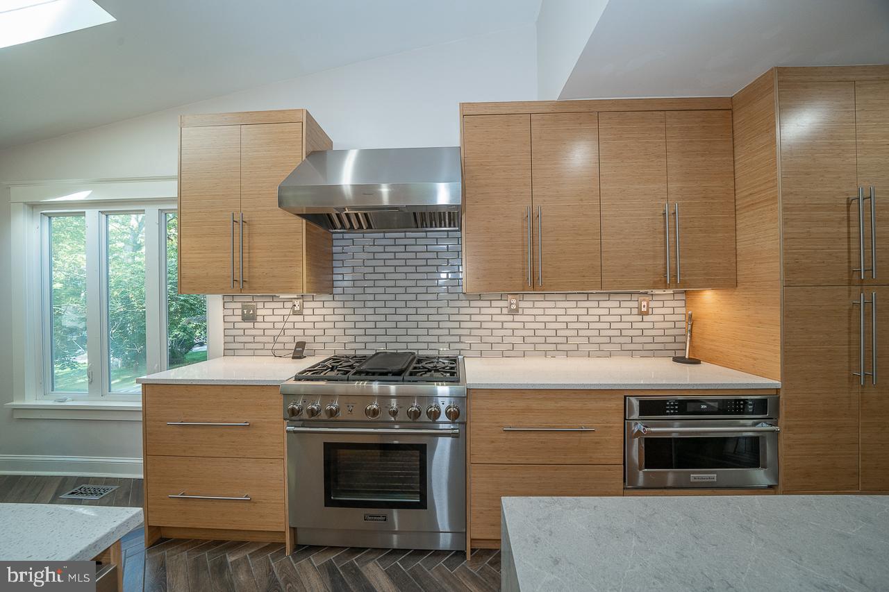 590 Old Eagle School Road Wayne, PA 19087 - Photo 7 of 57