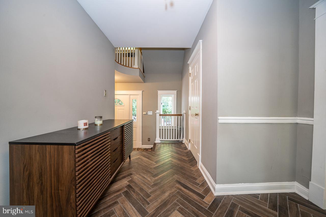 590 Old Eagle School Road Wayne, PA 19087 - Photo 9 of 57