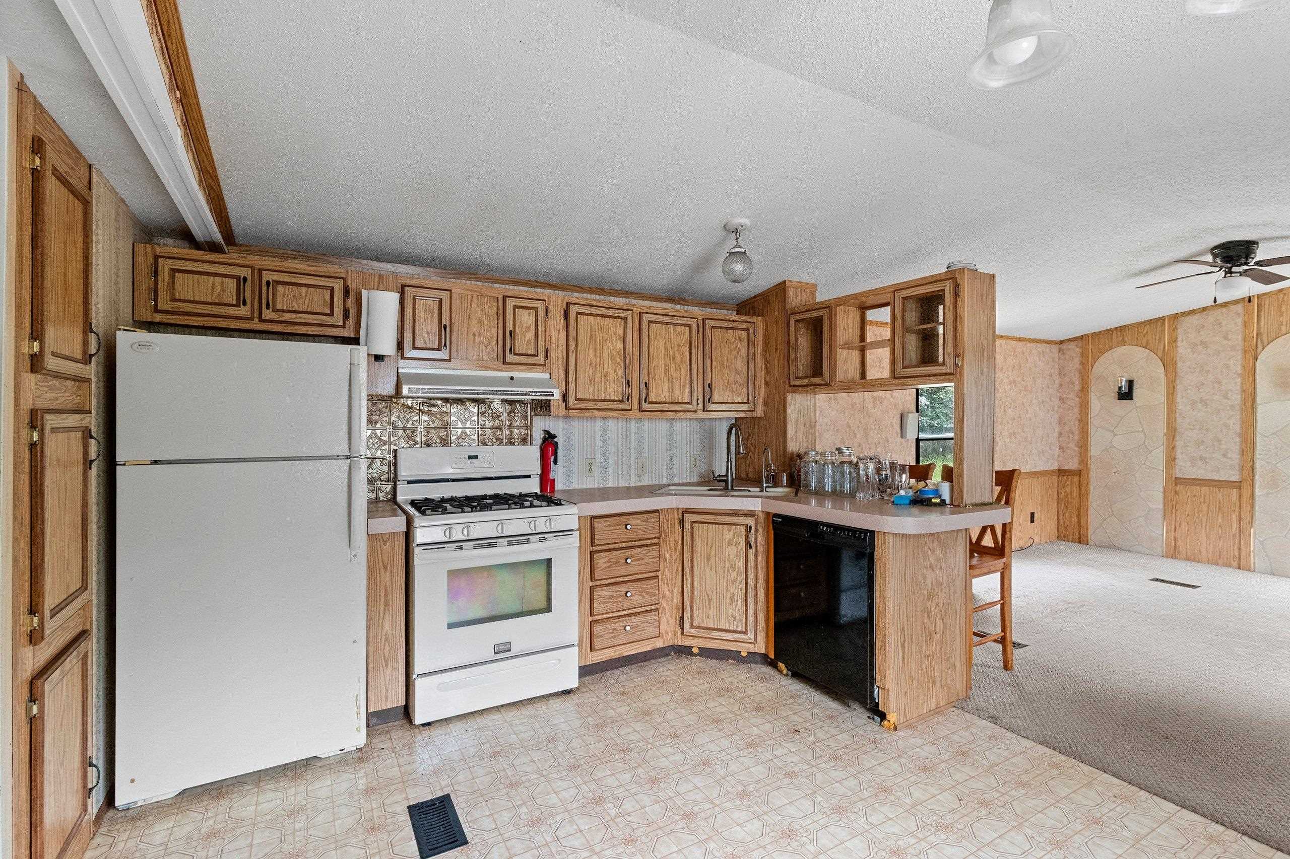 W5932 County Road R Niagara, WI 54151 - Photo 22 of 30