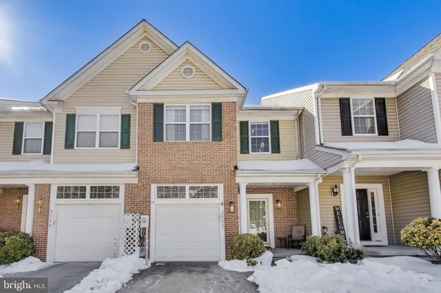 $530,000 | 2592 Running Wolf Trail, Odenton, MD 21113