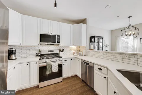 $530,000 | 2592 Running Wolf Trail, Odenton, MD 21113