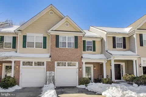 $530,000 | 2592 Running Wolf Trail, Odenton, MD 21113