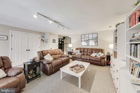 $530,000 | 2592 Running Wolf Trail, Odenton, MD 21113