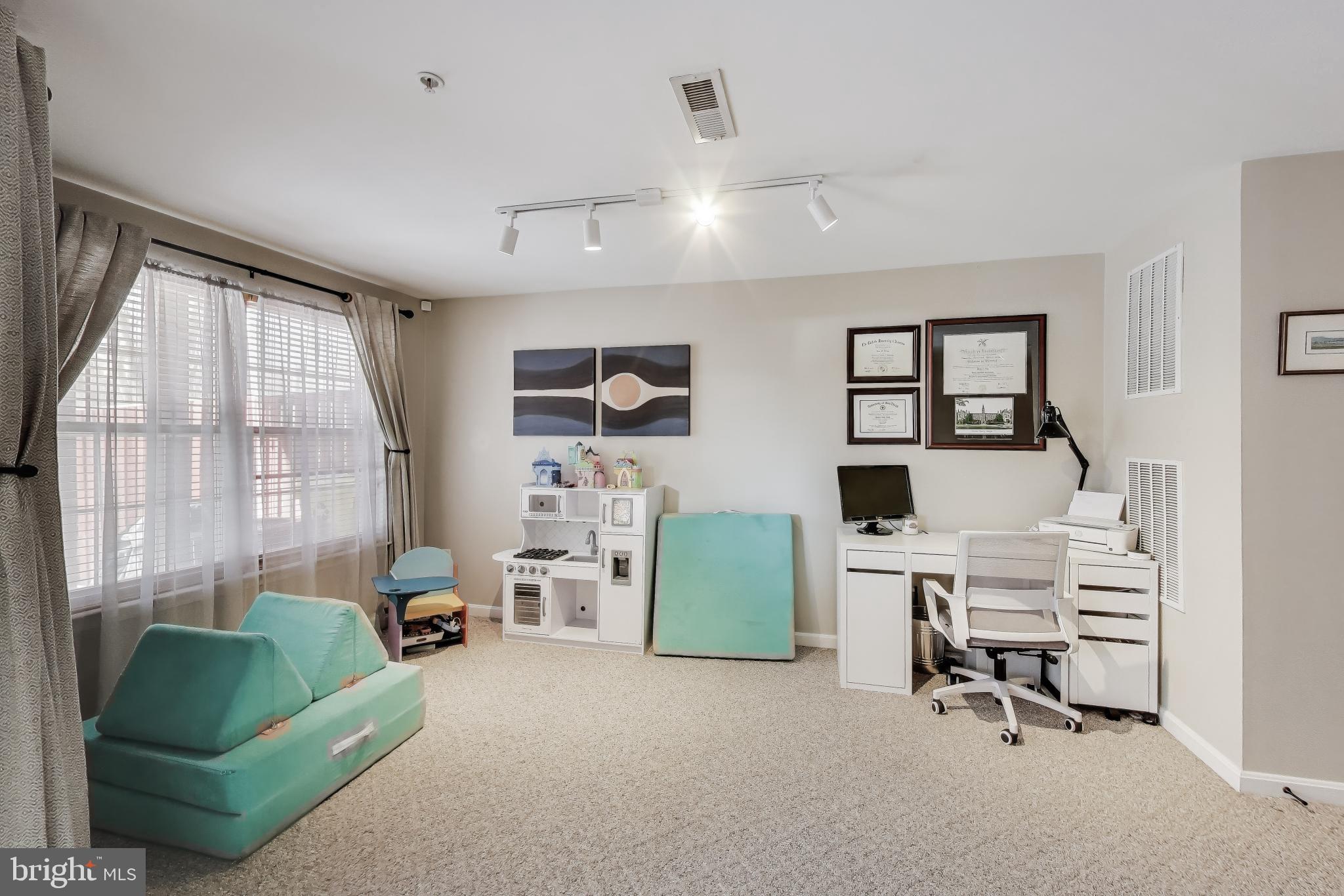 2592 Running Wolf Trail Odenton, MD 21113 - Photo 36 of 47