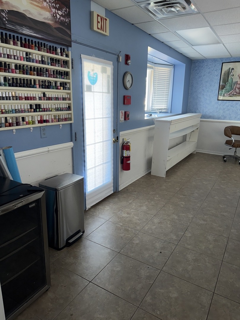 3033 Chicago Road South Chicago Heights, IL 60411 - Photo 40 of 42