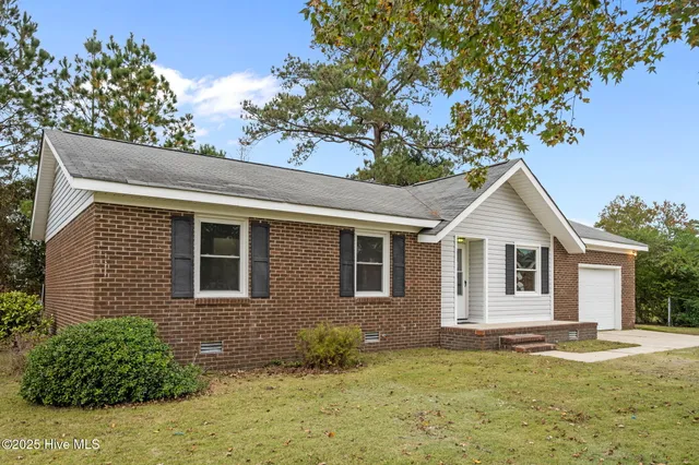 $229,900 | 106 Ronny Court, Jacksonville, NC 28546