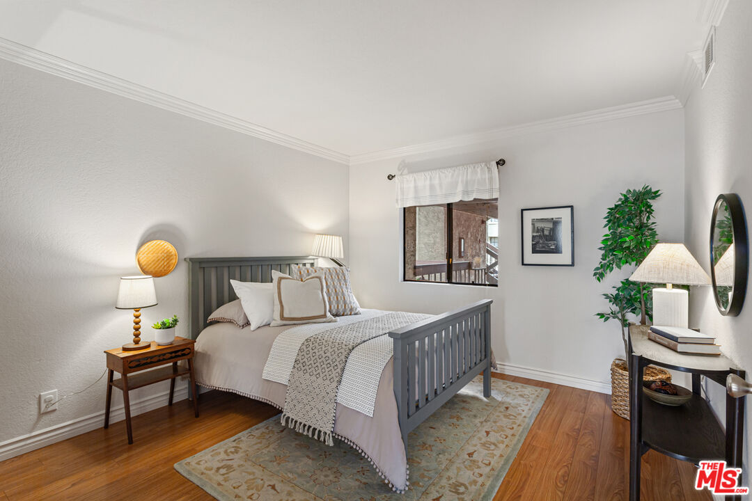 231 Bethany Road, Unit 202 Burbank, CA 91504 - Photo 18 of 23 Gallery Image 18