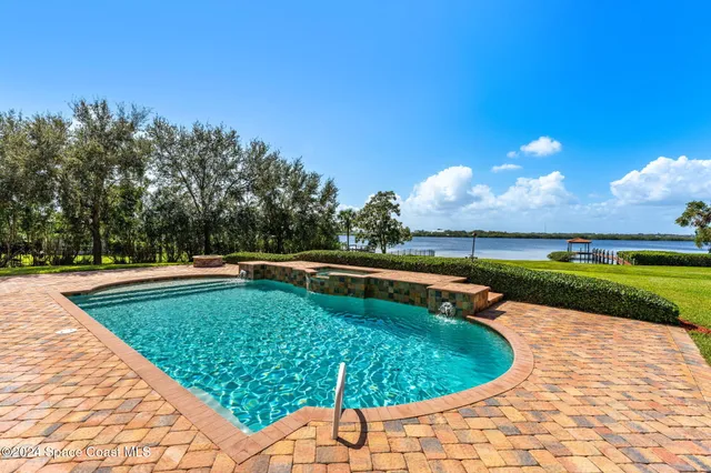 $4,995,000 | 4760 Honeyridge Lane, Merritt Island, FL 32952