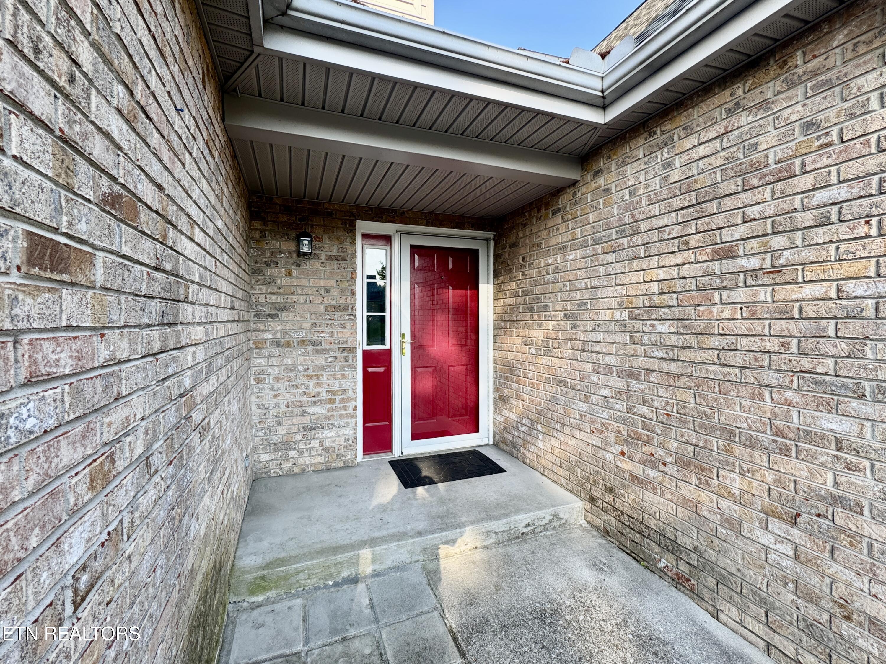 3319 Laurel View Road Knoxville, TN 37917 - Photo 7 of 36 9