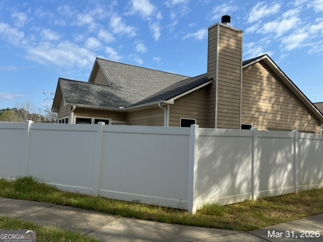 10 Winged Foot Way Southeast Covington, GA 30014 - Photo 3 of 12 a backyard of a house