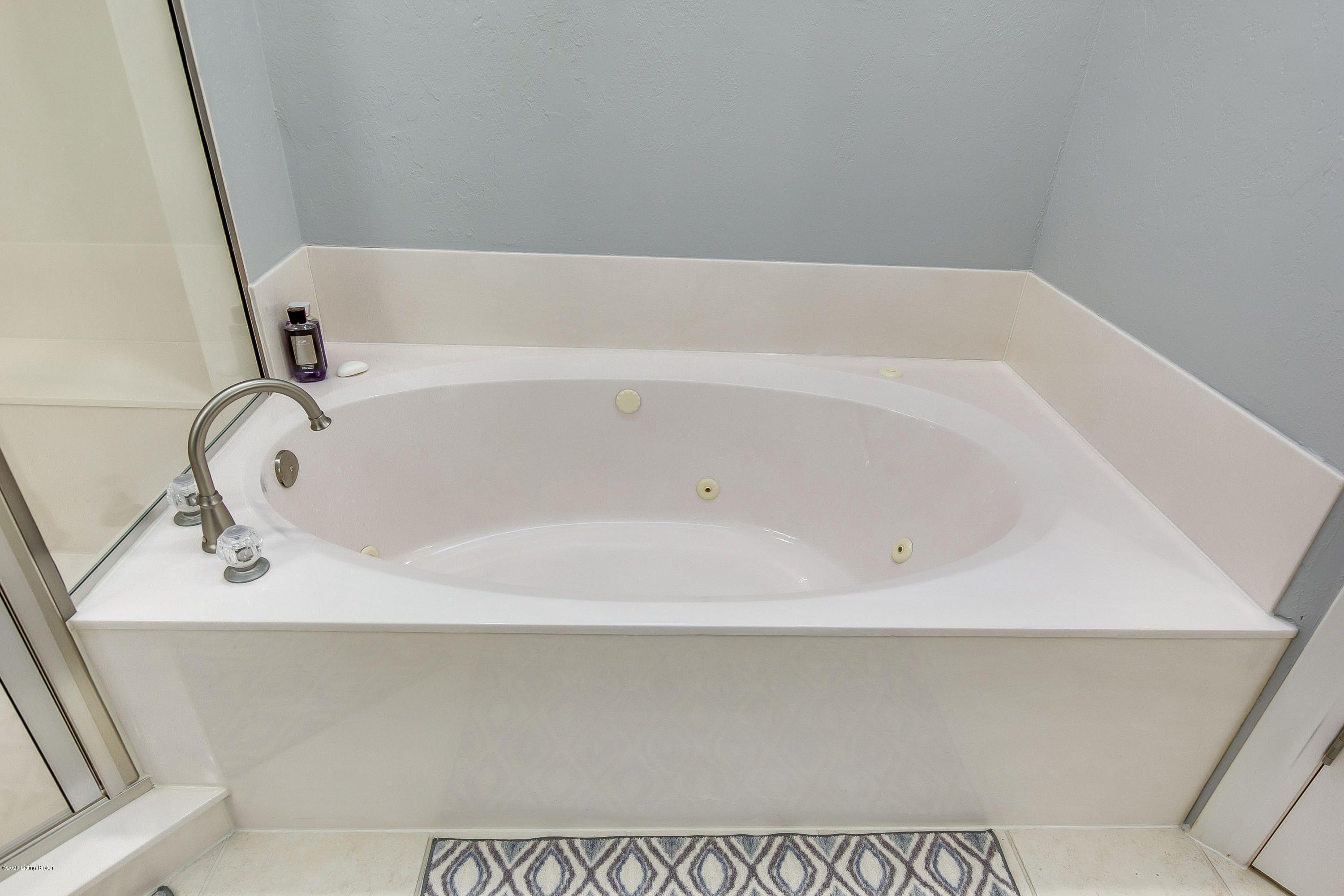 14407 Maple Ridge Place Louisville, KY 40245 - Photo 65 of 108 14407_MapleRidgePlace_40245_374