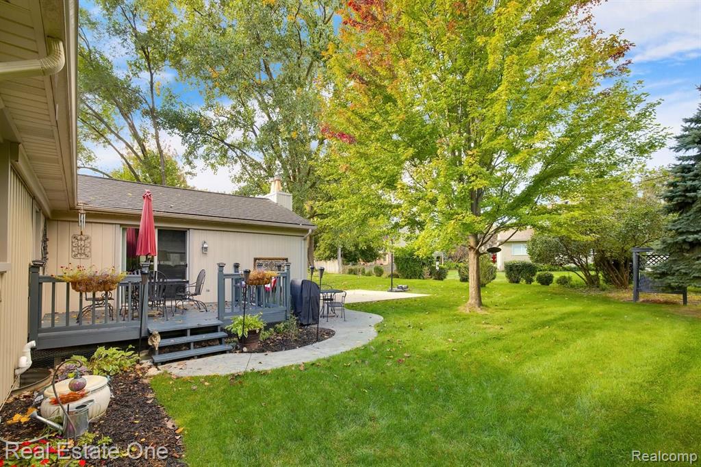 246 Old Perch Road Rochester Hills, MI 48309 - Photo 25 of 29