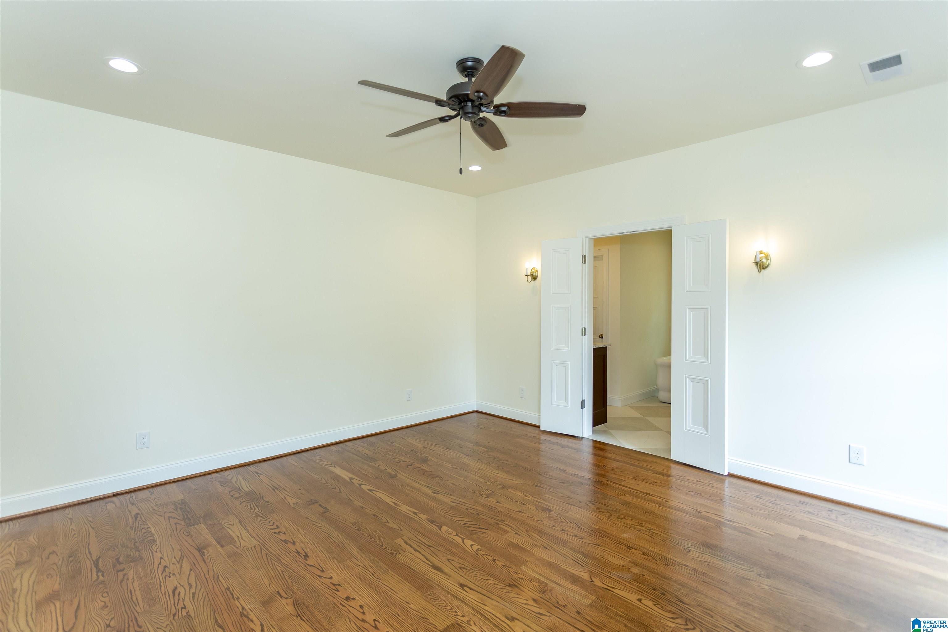 1913 Moncrief Road Gardendale, AL 35071 - Photo 27 of 55