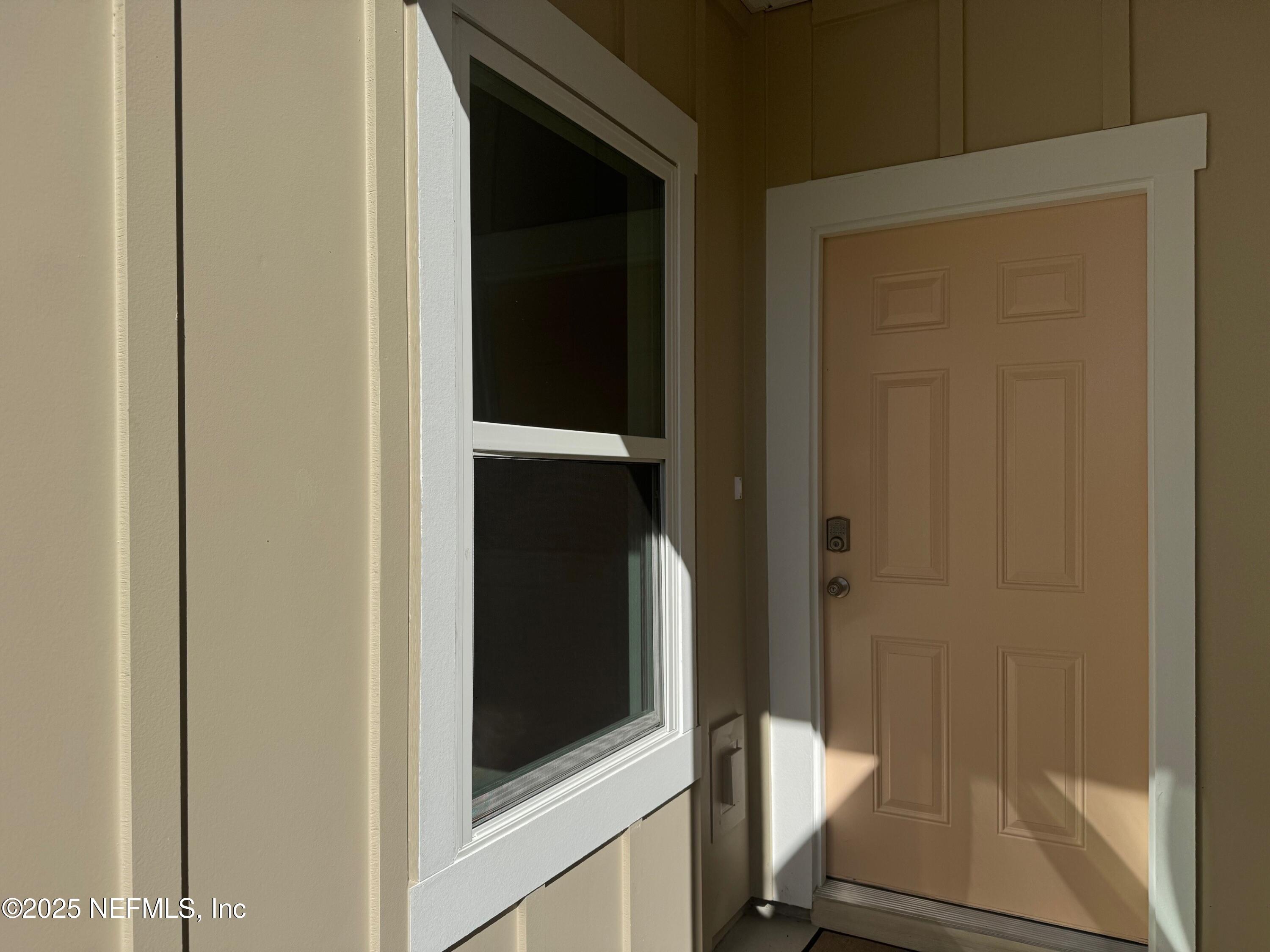 65 Blue Hvn Road St. Augustine, FL 32095 - Photo 2 of 57 a bathroom with a toilet