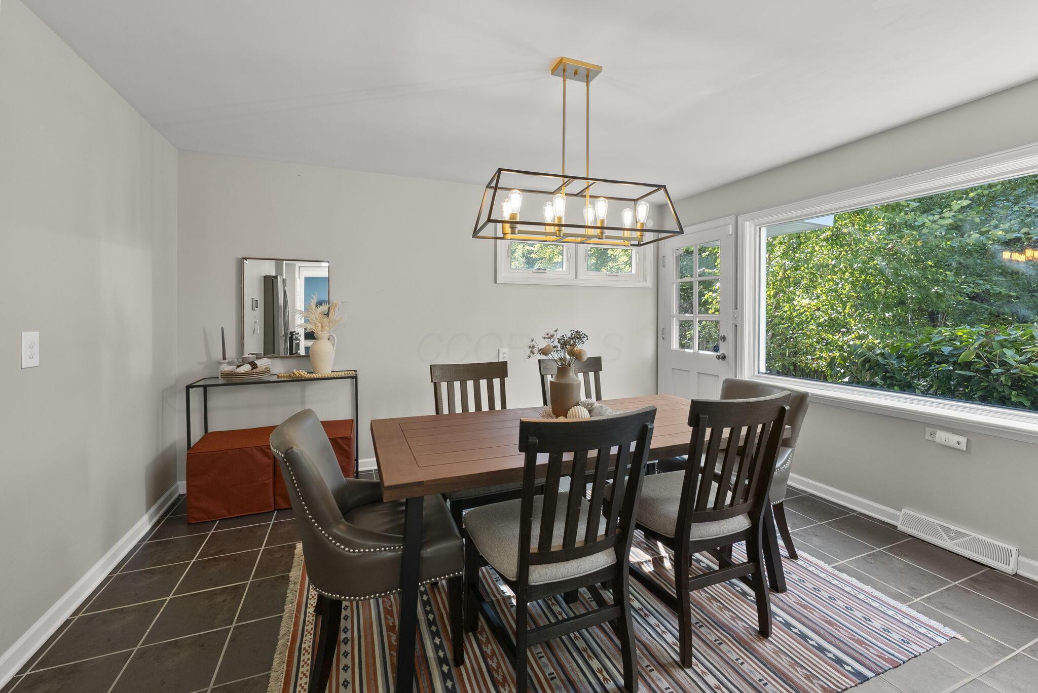 253 Fenway Road Columbus, OH 43214 - Photo 13 of 40 Dining Room