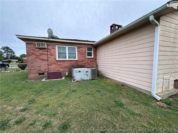 $180,000 | 841 Fresno Drive, Fayetteville, NC 28303