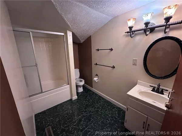 $180,000 | 841 Fresno Drive, Fayetteville, NC 28303