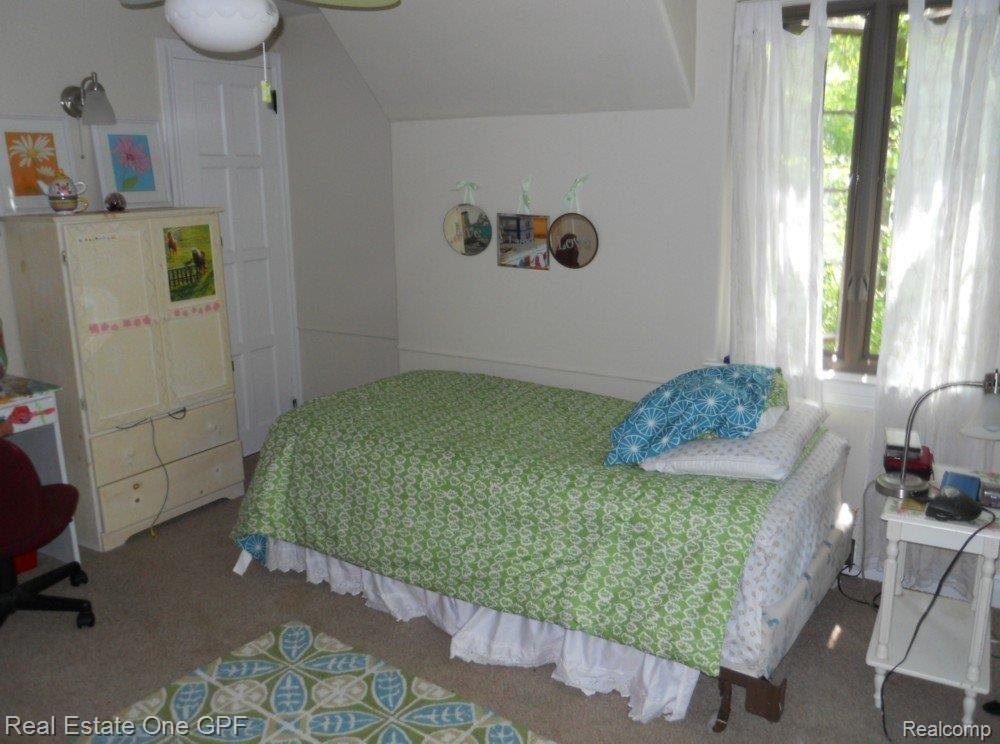 242 Merriweather Road Grosse Pointe, MI 48236 - Photo 17 of 23 14 595 br