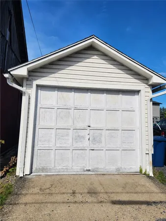 $150 | 918 Lincoln Avenue, Unit GARGAGE ONLY, Northampton, PA 18067