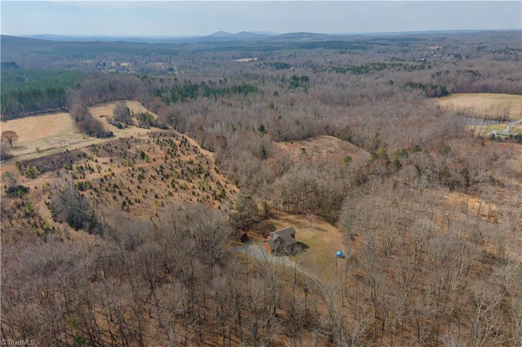 102 Hunters Chase Road Lexington, NC 27292 - Photo 17 of 43