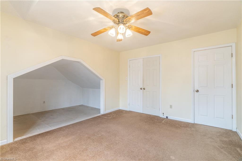 102 Hunters Chase Road Lexington, NC 27292 - Photo 39 of 43 Primary Bedroom+ Sitting Room/Nook