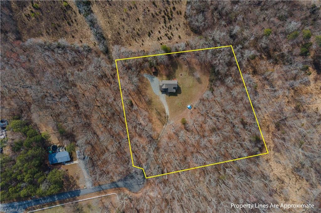 102 Hunters Chase Road Lexington, NC 27292 - Photo 9 of 43