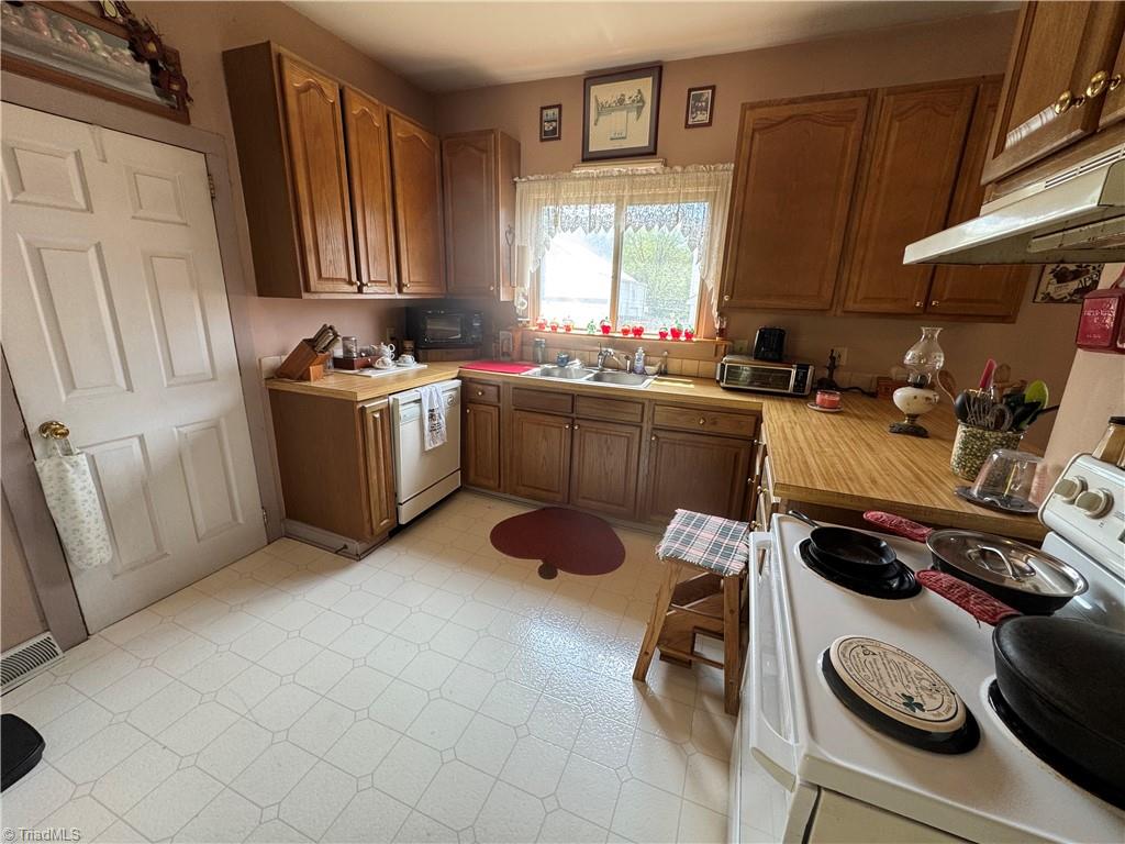 110 Bay Street Rural Hall, NC 27045 - Photo 22 of 43