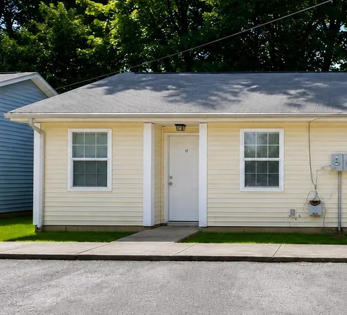$850 | 1375 Thompsonville Lane, Unit 18, Oak Grove, KY 42262