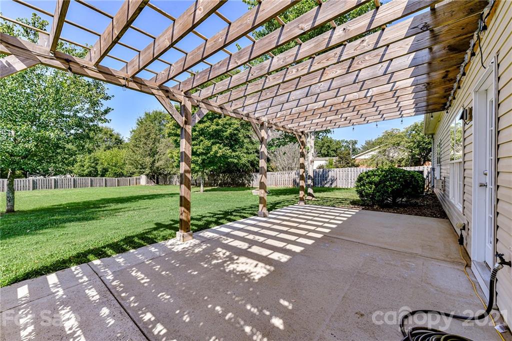 21729 Torrence Chapel Road Cornelius, NC 28031 - Photo 34 of 39 Gallery Image 34