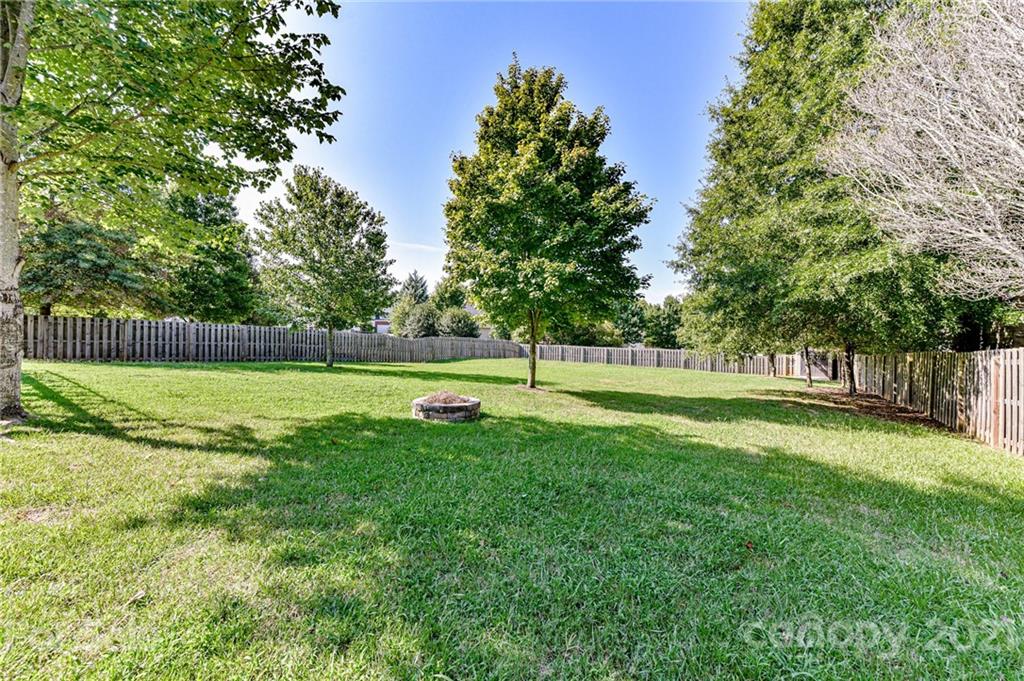 21729 Torrence Chapel Road Cornelius, NC 28031 - Photo 35 of 39 Gallery Image 35