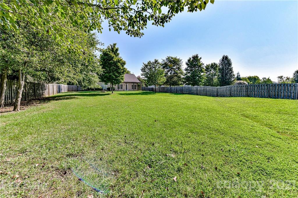 21729 Torrence Chapel Road Cornelius, NC 28031 - Photo 36 of 39 Gallery Image 36