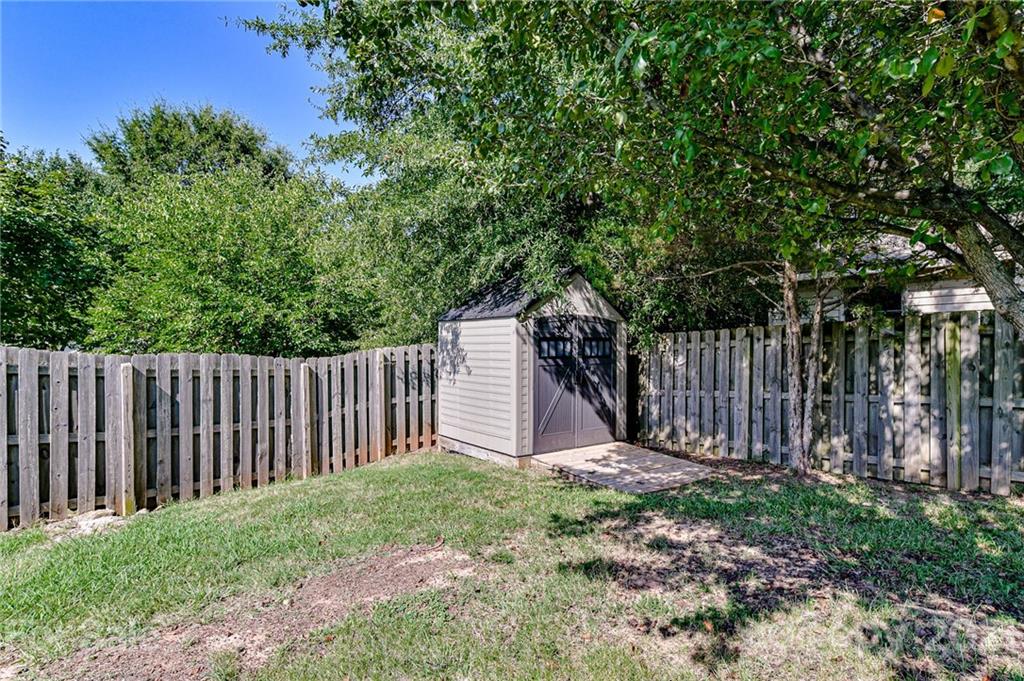 21729 Torrence Chapel Road Cornelius, NC 28031 - Photo 38 of 39 Gallery Image 38