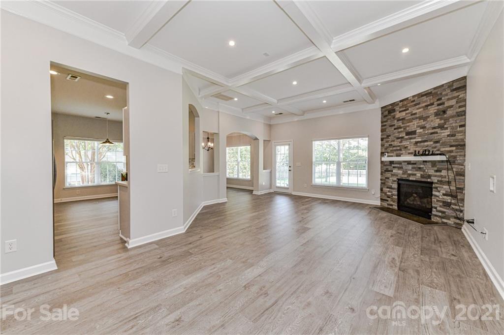 21729 Torrence Chapel Road Cornelius, NC 28031 - Photo 8 of 39 Gallery Image 8
